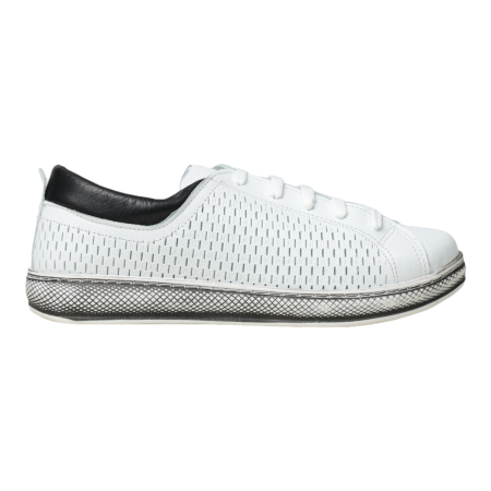 Дамски спортни обувки в бяло и черно K 1101