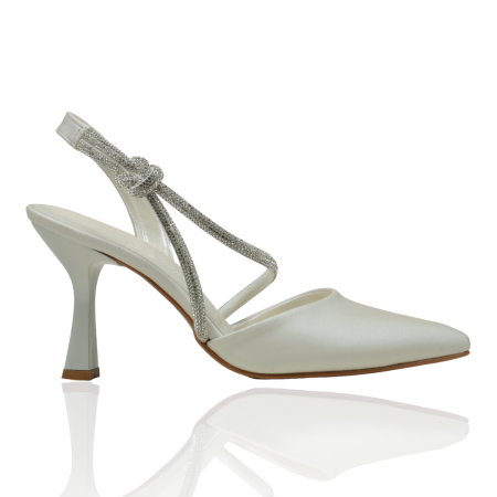 Дамски елегантни сандали в бяло 650