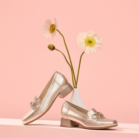 Дамски елегантни обувки в злато 5771 Pitillos