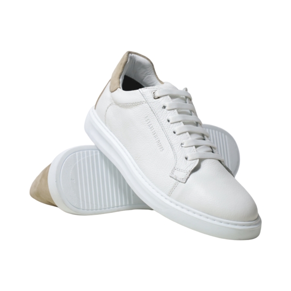 Мъжки спортни обувки в бяло C11701