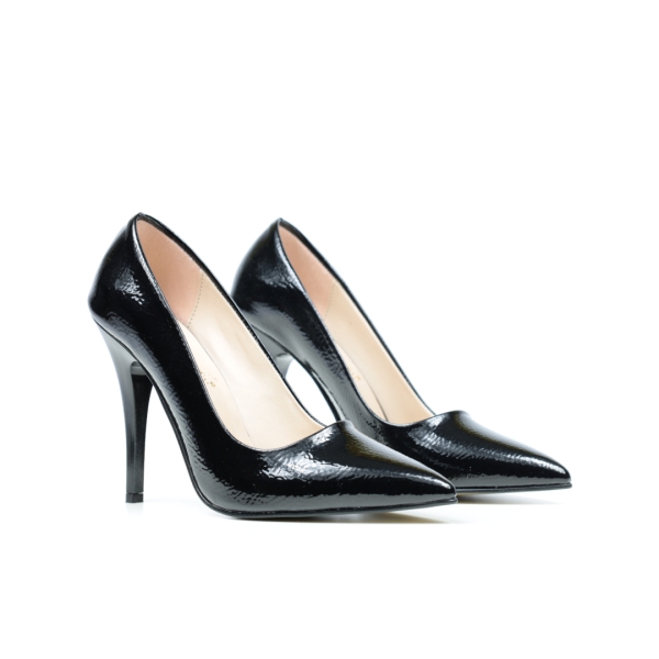 Дамски елегантни обувки черни 308