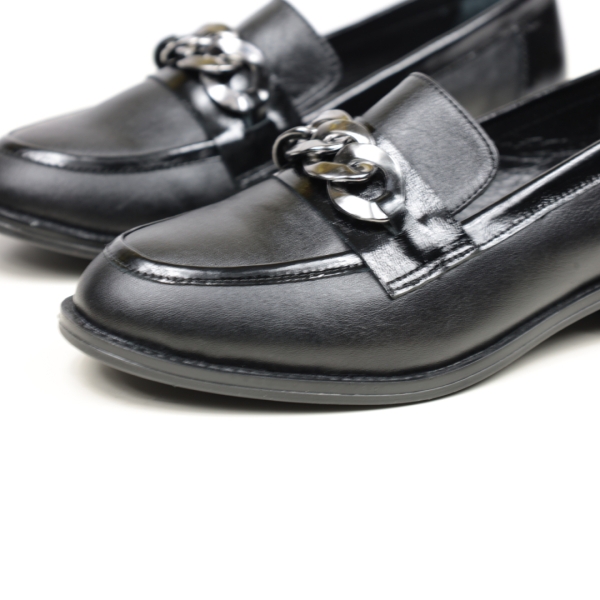 Дамски ежедневни обувки черни 10-80-01-301