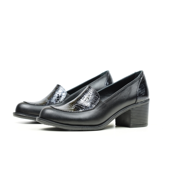 Дамски ежедневни обувки черни 10-16-01-346