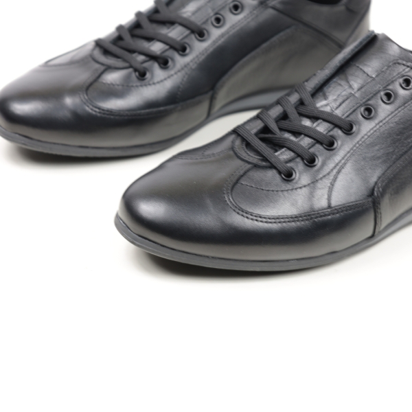 Мъжки спортни обувки черни 8288-0-5