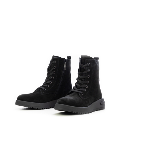 Дамски ежедневни боти от естествен велур черни 491-7-486