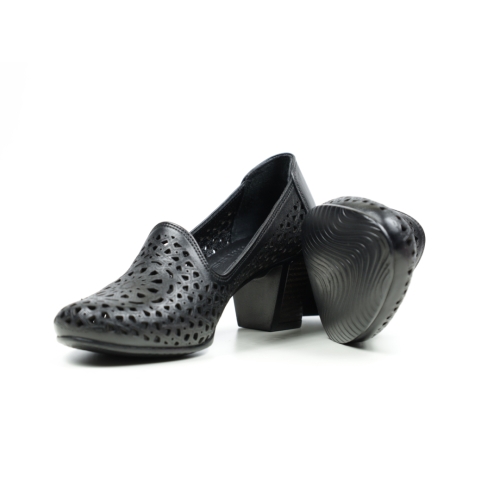 Дамски ежедневни обувки черни 11-360-1
