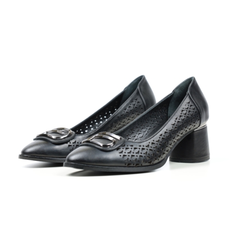 Дамски елегантни обувки черни 770-100