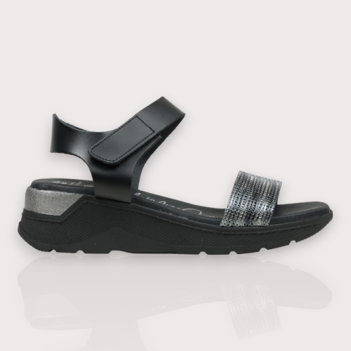 Дамски ежедневни сандали в черно и сребро 5189