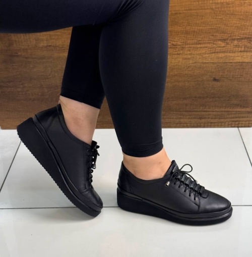 Дамски ежедневни обувки черни 3500