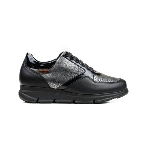 Дамски ежедневни обувки в черно и сребро 54061 Baerchi