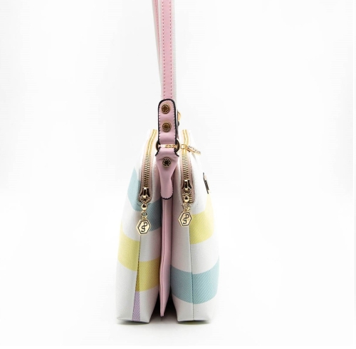 Дамска чанта през рамо в бяло и лилаво 850 M71 Kareli Ekose Silver&Polo
