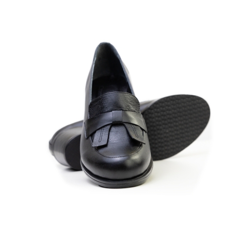 Дамски ежедневни обувки черни 10-183-01