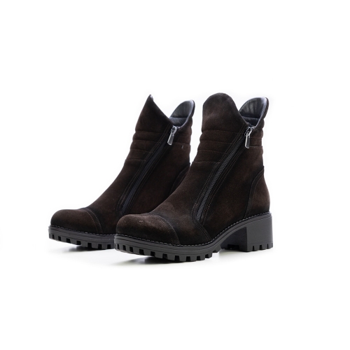 Дамски ежедневни боти от естествен велур тъмно кафяви 311-61